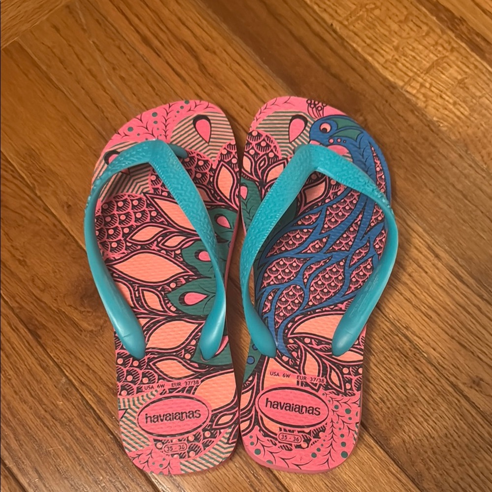 Havaianas Pink and Teal Flip Flops